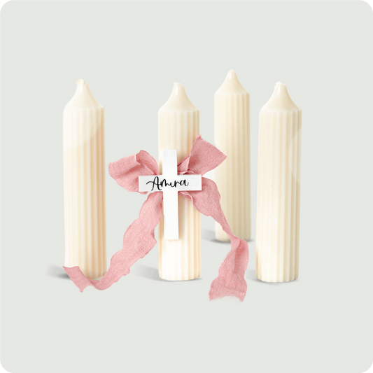 Straight ribbed candle
