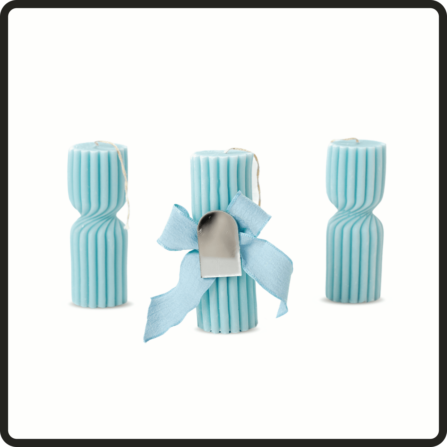 Twisted ribbed candle