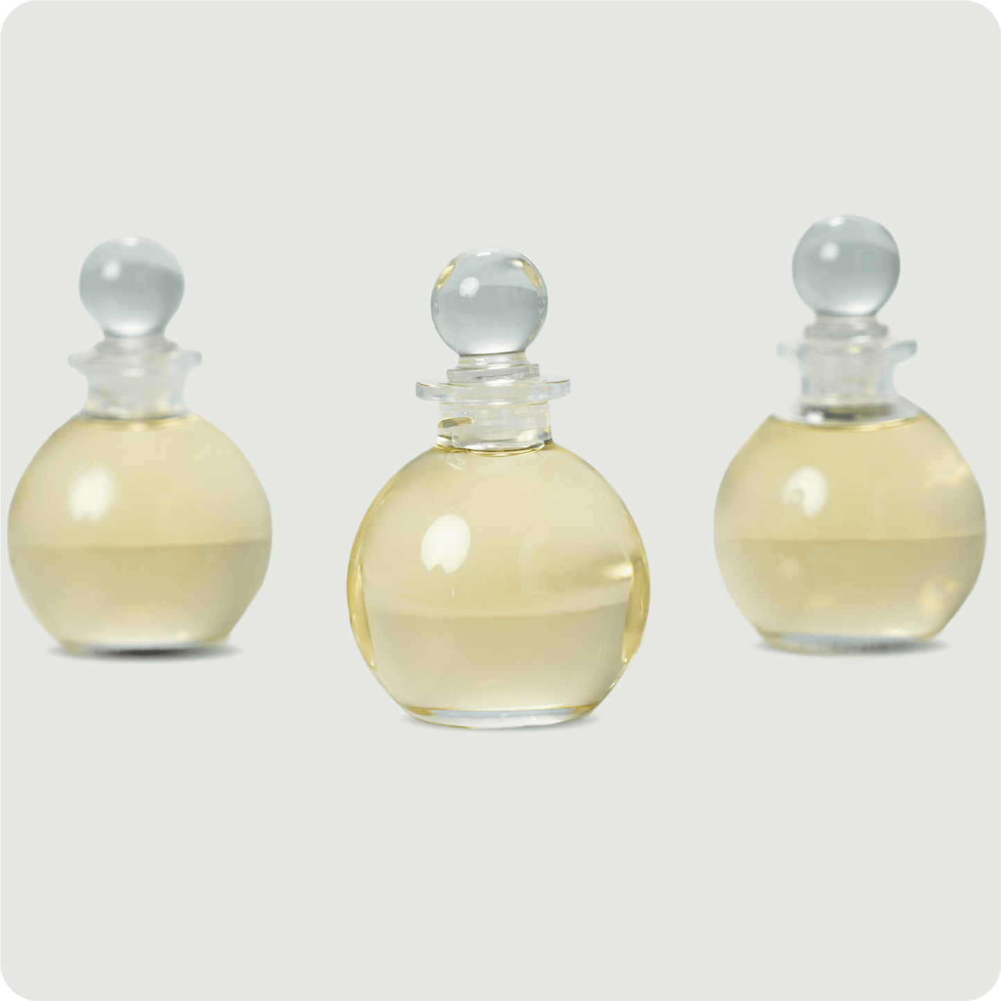 Mini oil and bakhour set