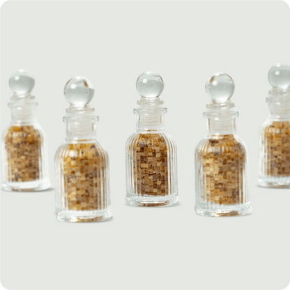 Mini oil and bakhour set